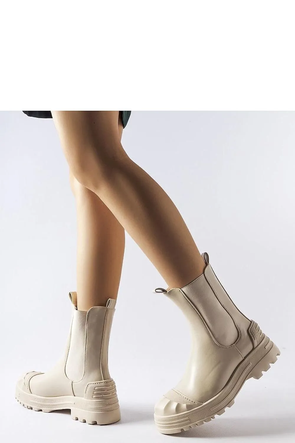 Albanese beige ankle boots