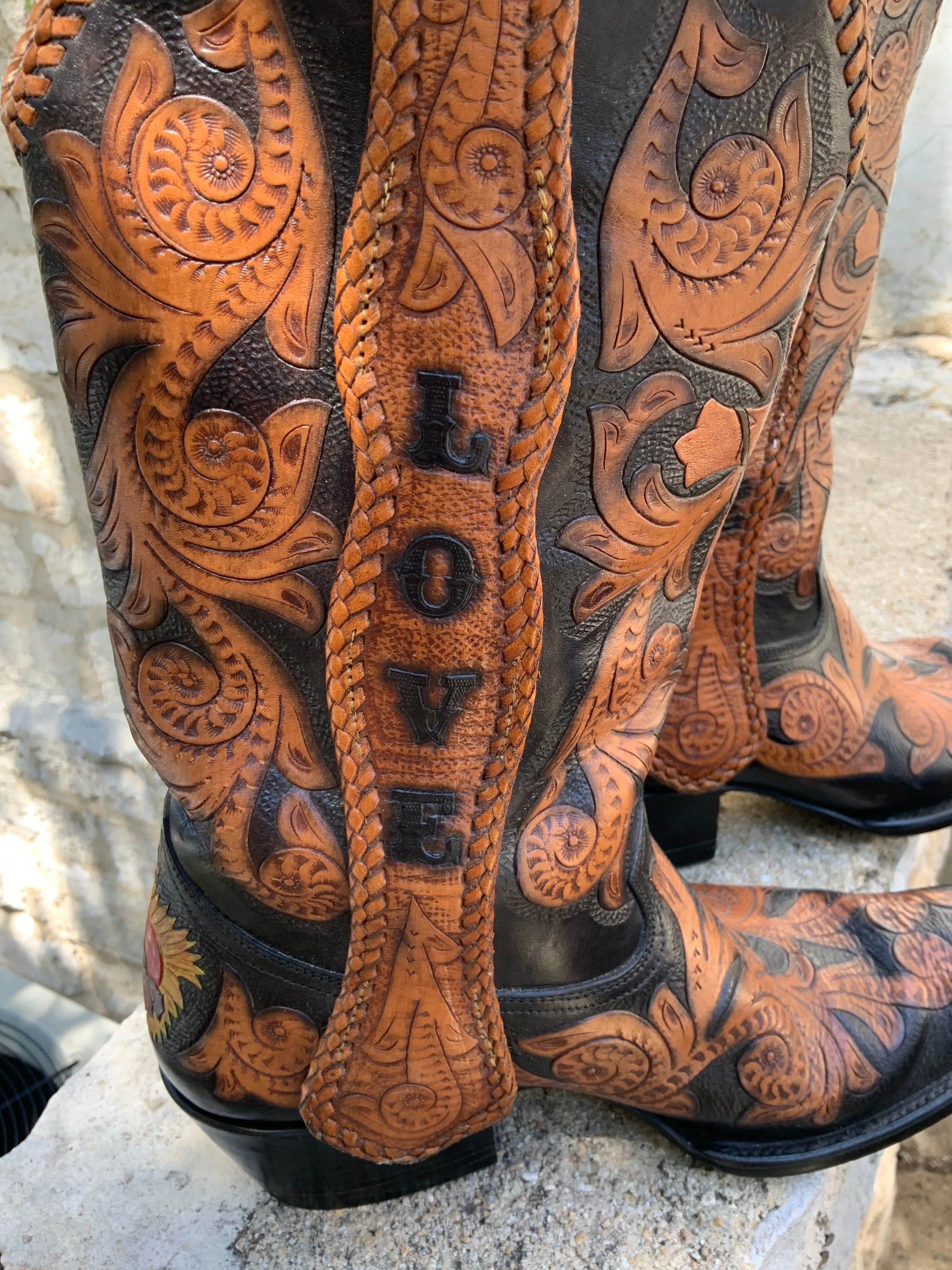 Cock of The Walk Custom Hand Tooled Sacred Heart Mens 8.5D Boots