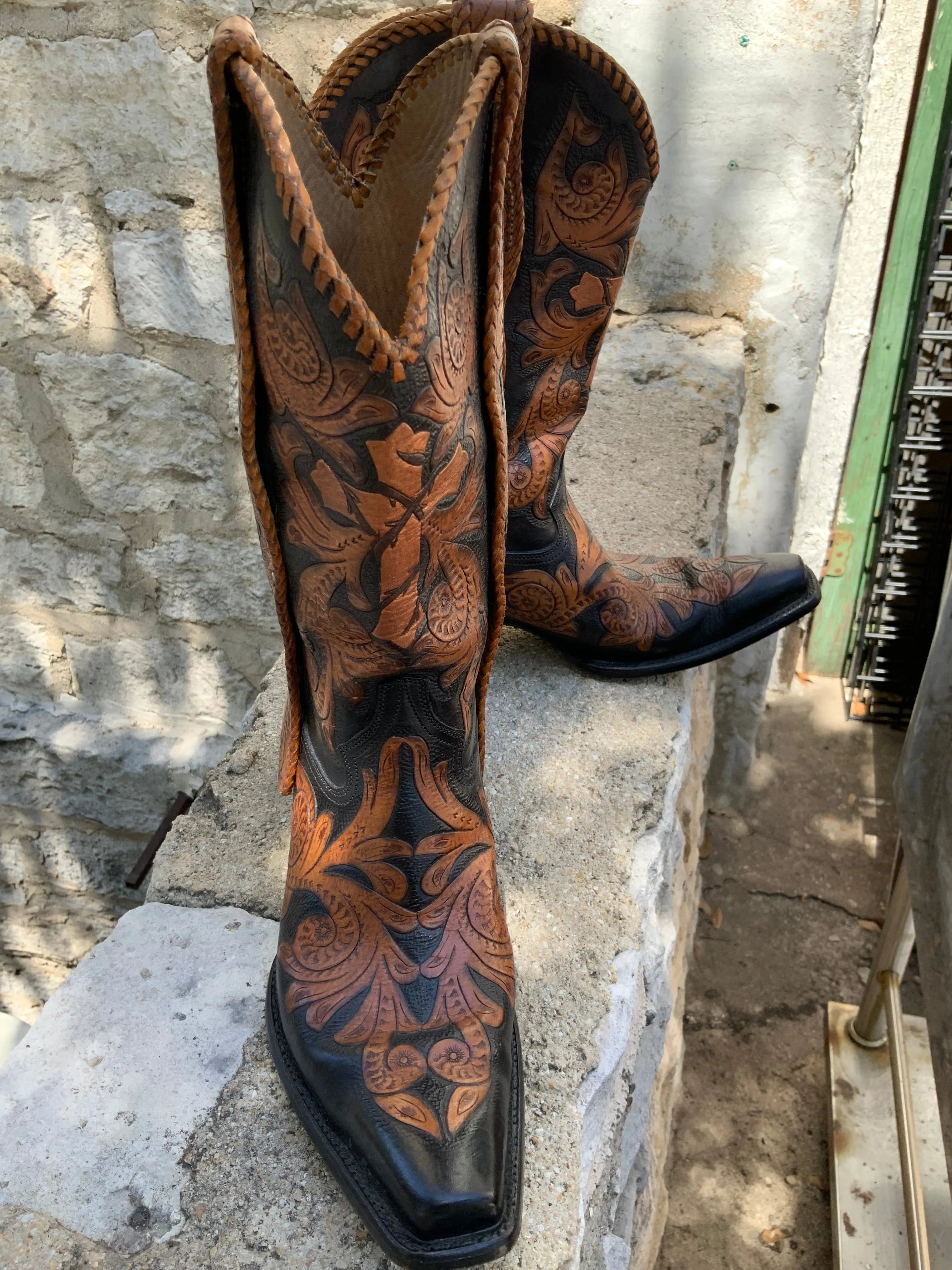 Cock of The Walk Custom Hand Tooled Sacred Heart Mens 8.5D Boots