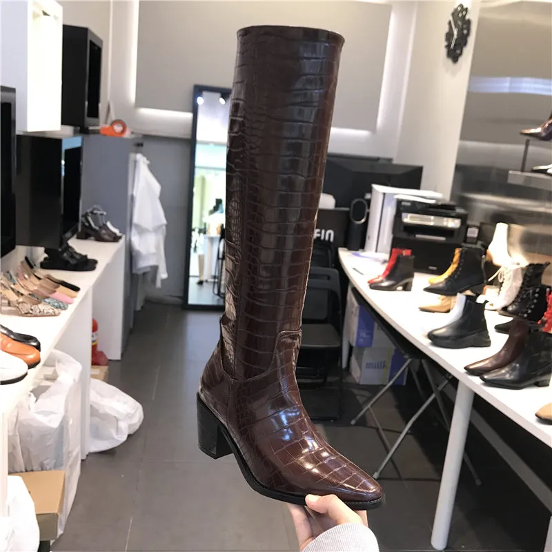 LUXE SEVEN DESIGN PULL ON LEATHER KNEE BOOTS