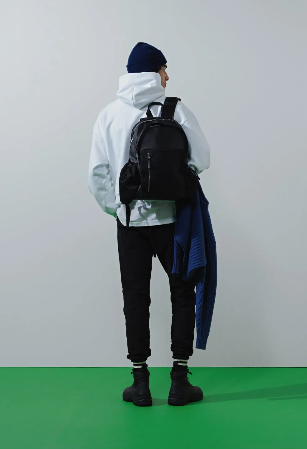 Replica Oversized Cropped Hoodie / White